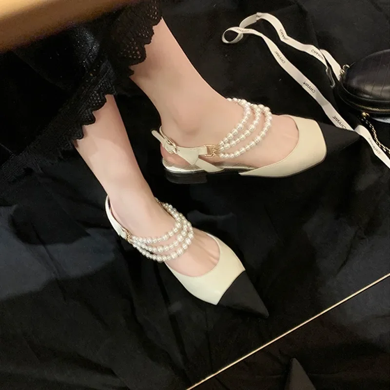 Sepatu Tunggal Berongga Hak Te - Low Block Heel Pump ulasan dan harga