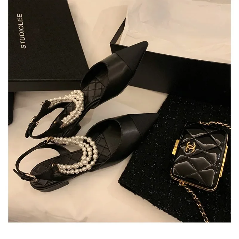 Sepatu Tunggal Berongga Hak Te - Low Block Heel Pump ulasan dan harga