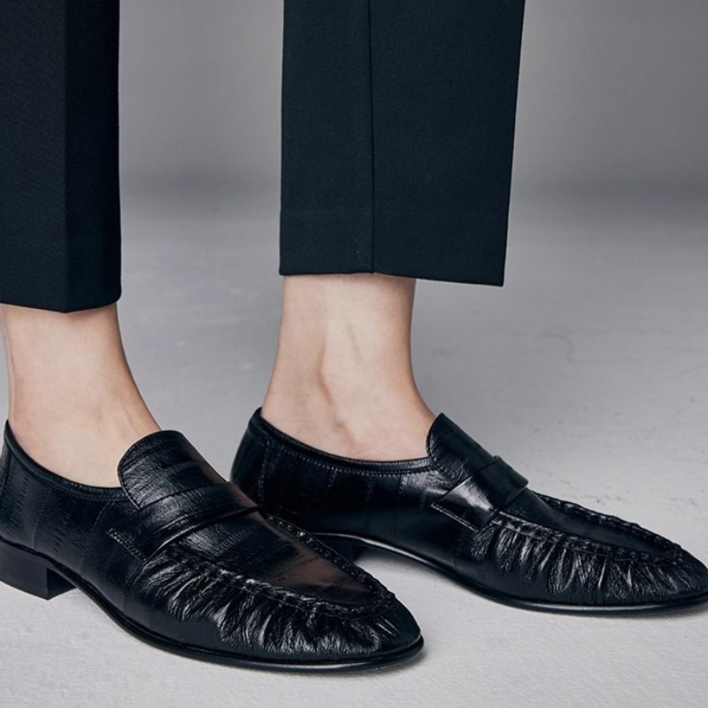 Sepatu Wanita Mewah Sepatu Kas - Women Shoes Heels ulasan dan harga