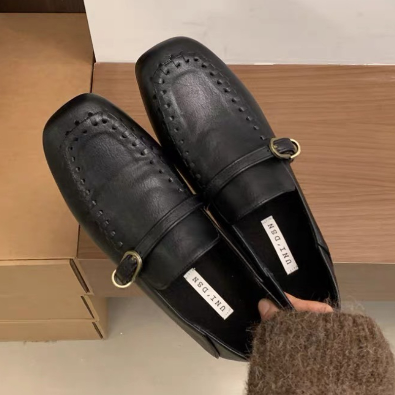 Sepatu Flat Wanita Model Kotak - Women Shoes Branded ulasan dan harga